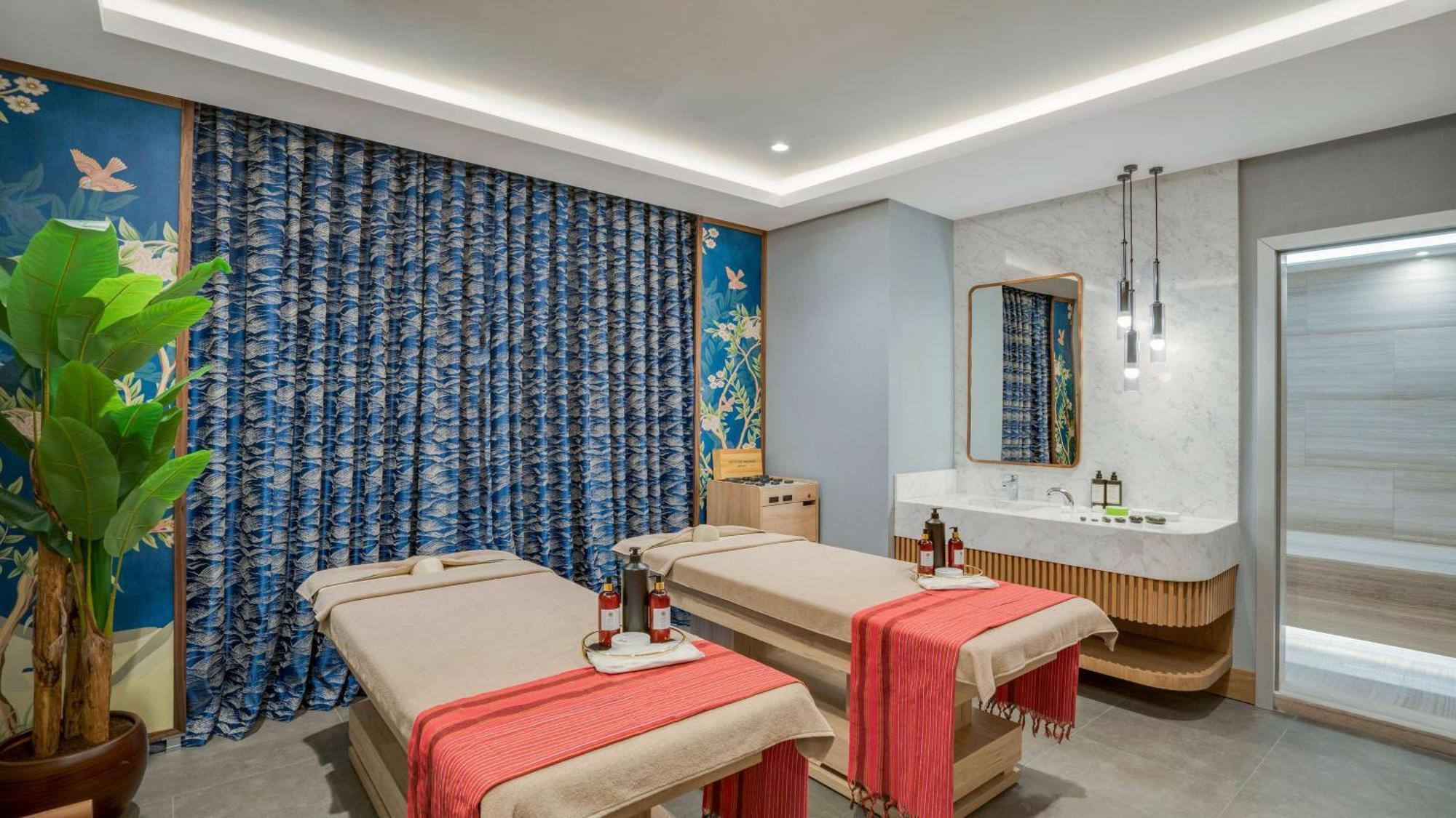 Radisson Hotel Istanbul Merter Ngoại thất bức ảnh