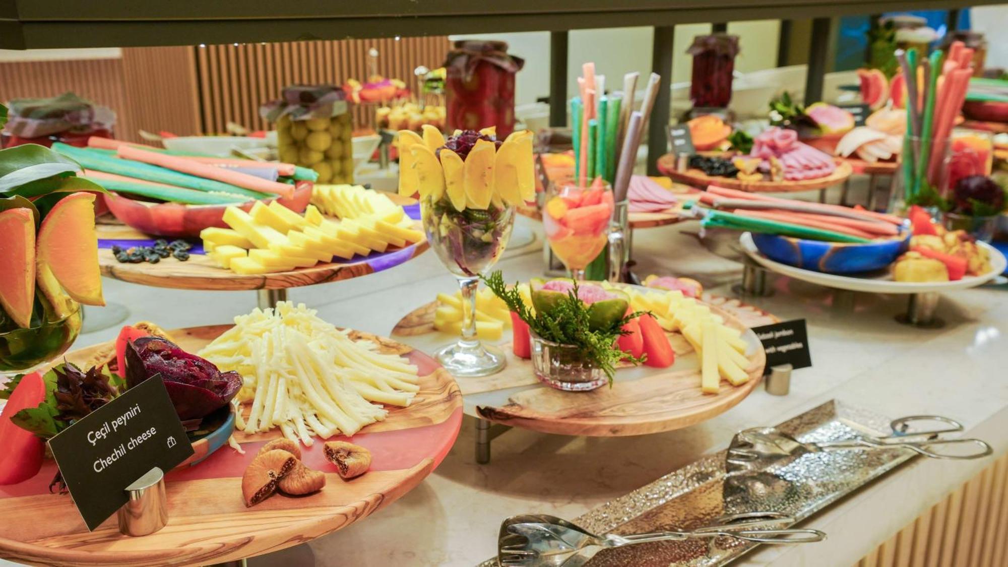 Radisson Hotel Istanbul Merter Ngoại thất bức ảnh